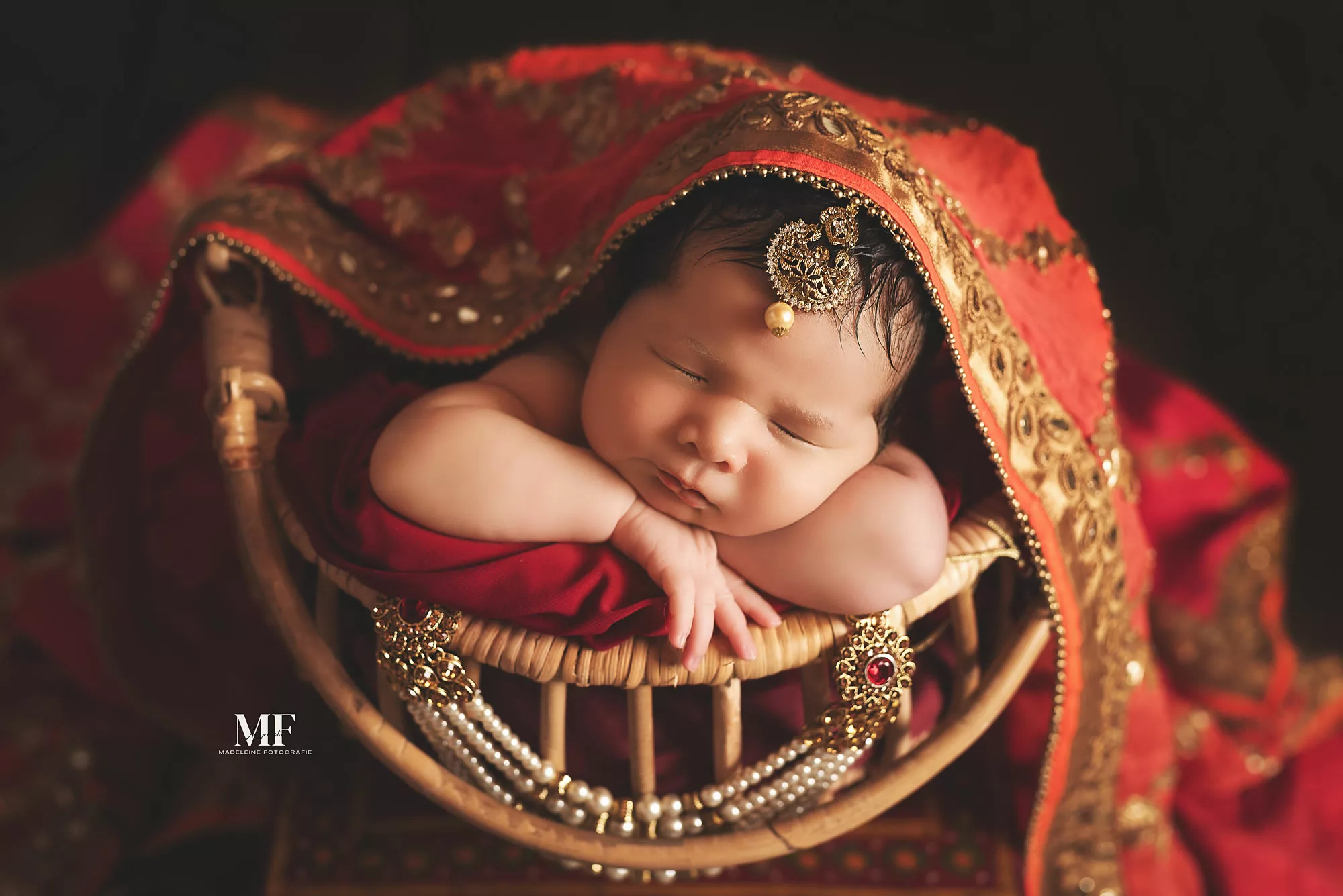 La Petite Madeleine Fotografie - Neugeborenen Fotografie